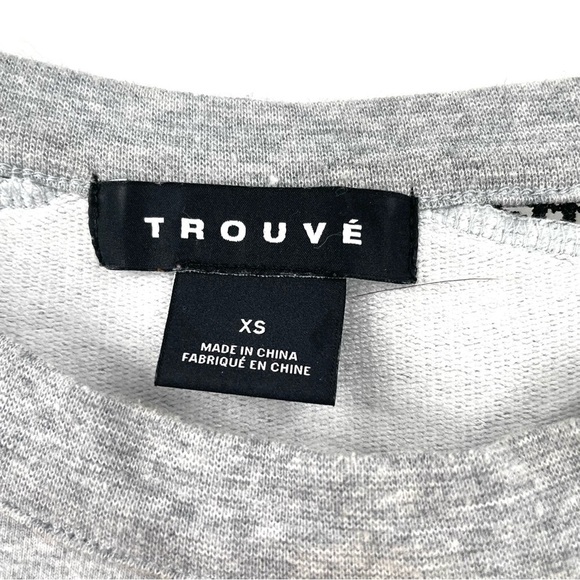 TROUVE Gray Open Shoulder Crew Neck Top - Picture 5 of 6